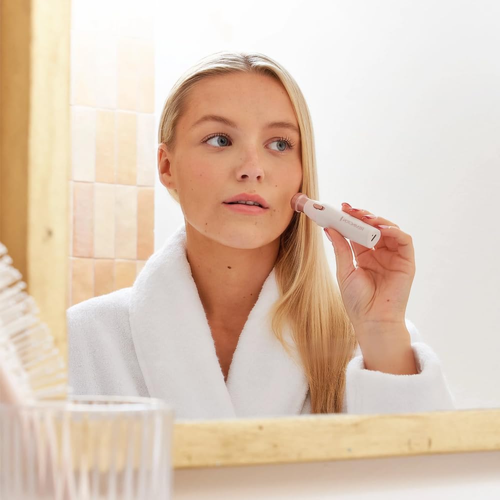 White 2-in-1 Waterproof Facial Hair Remover U74459