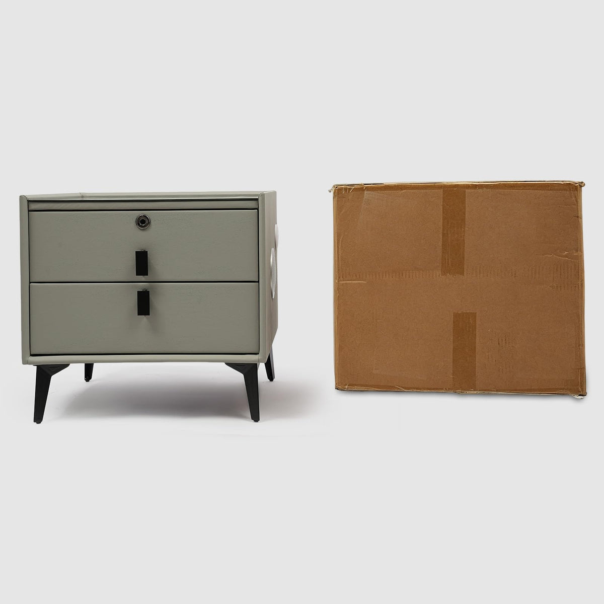 Light Gray Solid Wood Nightstand with Charging Station and 2 Drawers H636161