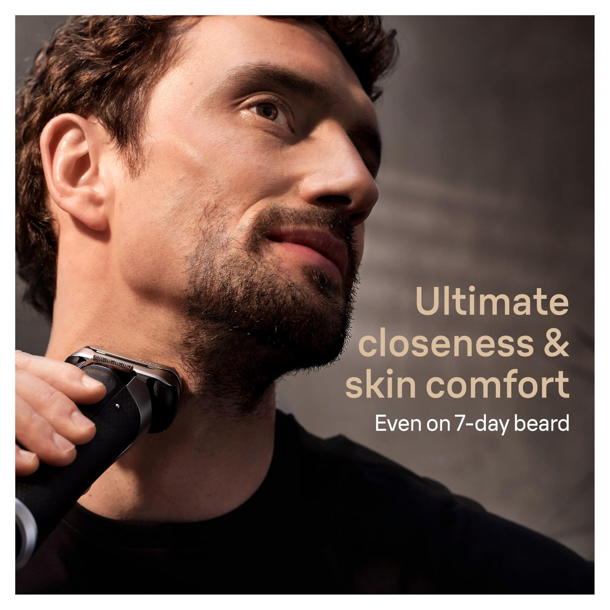 Electric Razor with 5 Shave Elements and Trimmer P27394