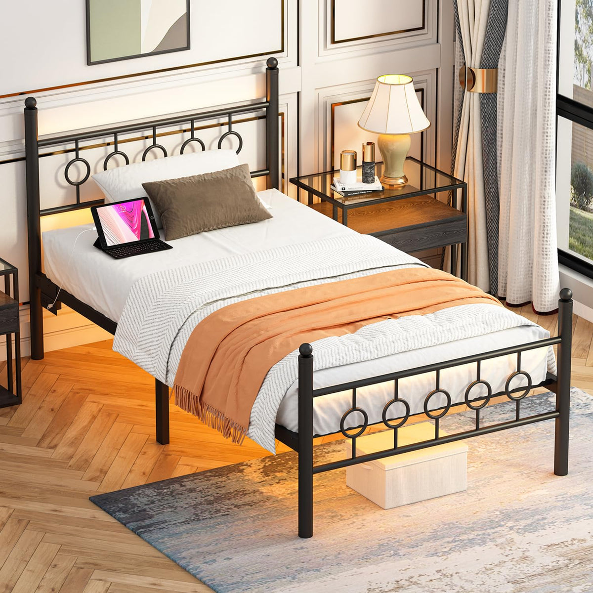 Black Twin Metal Platform Bed Frame with Headboard M1377